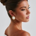 Eloise Earrings - Ivory/Gold - Image 3